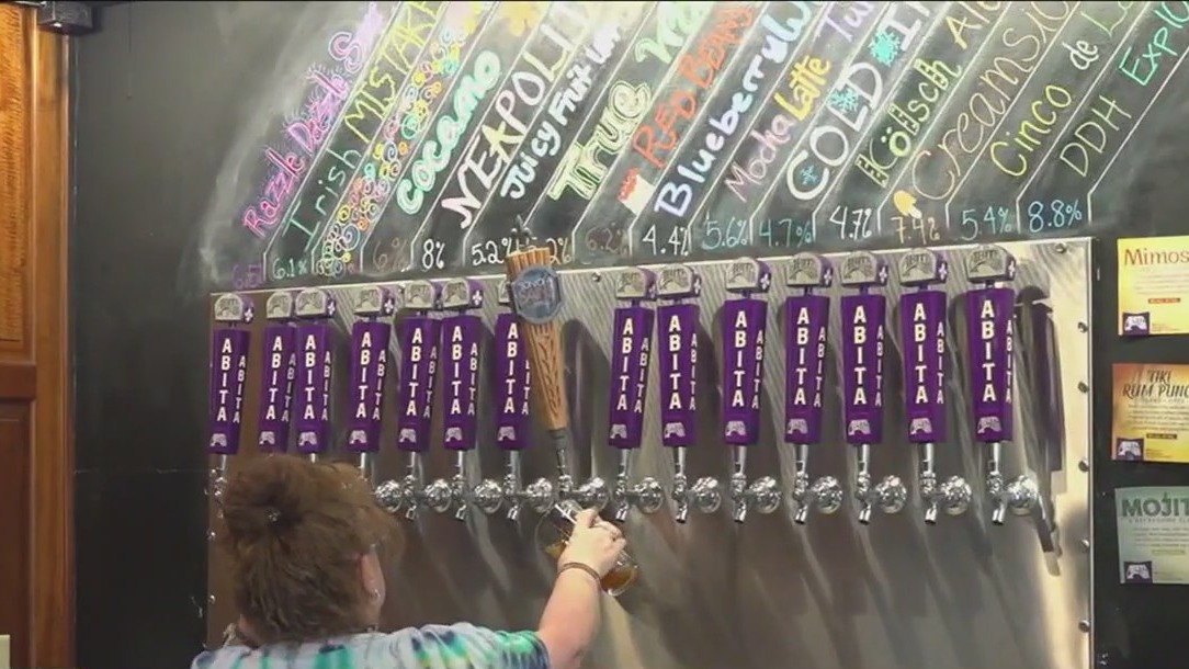 Small businesses turn to 'side hustles' for additional revenue amid inflation