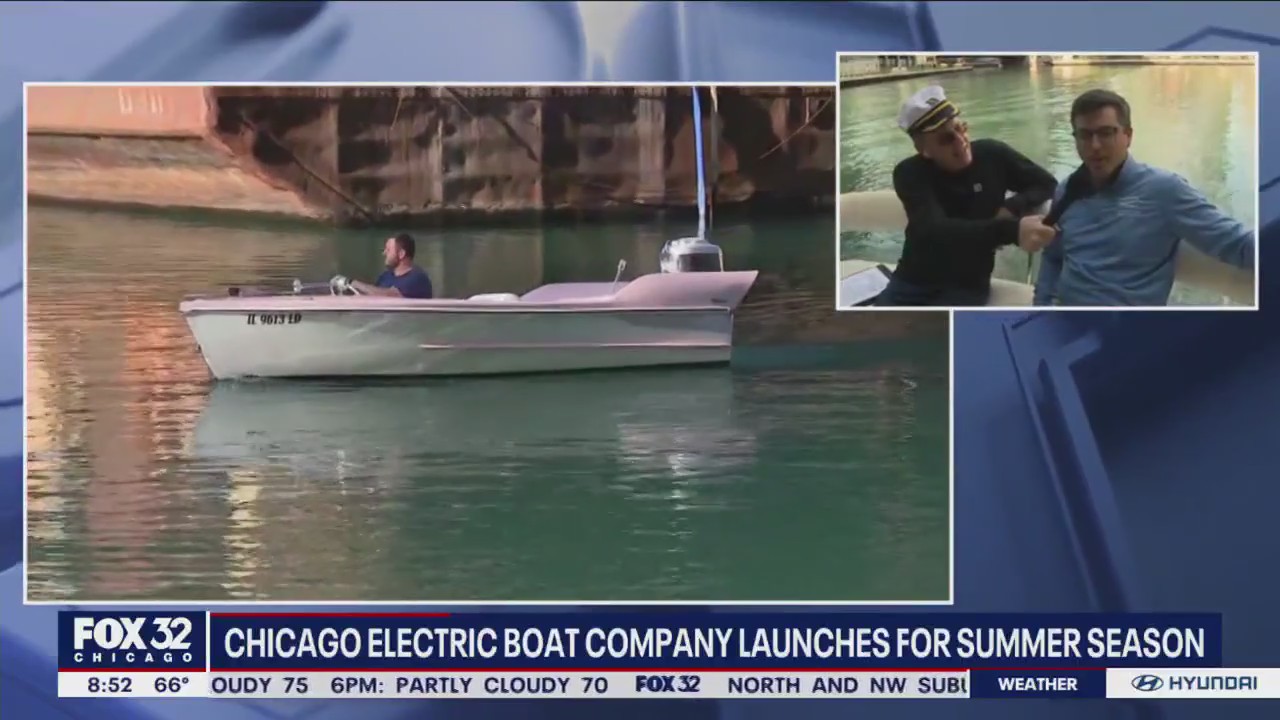 The Chicago River boating season has begun!