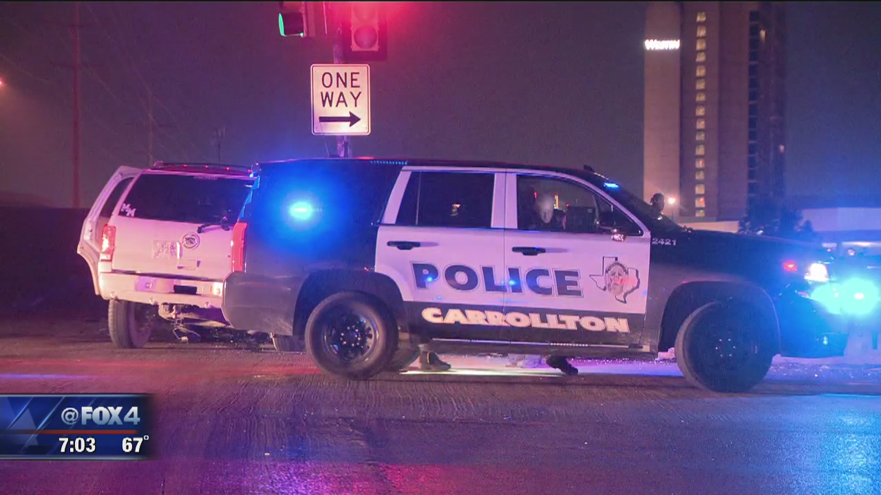 11 hurt after police chase ends with crash near Tollway | FOX 4 Dallas ...