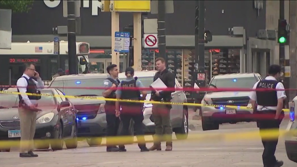 Man charged in shooting that wounded 2 boys near Chicago library | FOX ...
