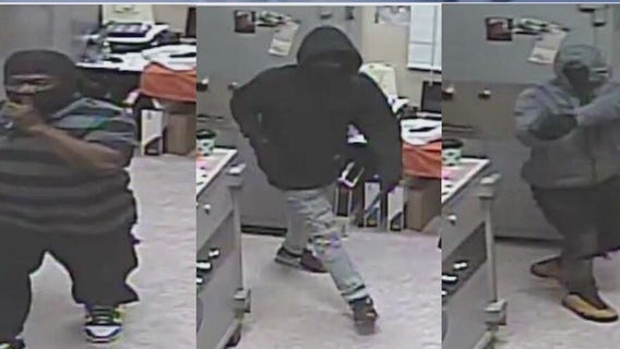 Suspects wanted for armed robbery at Cook County jewelry store