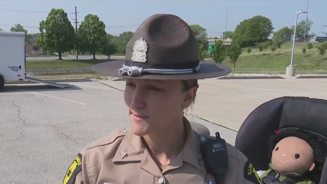 How to keep children safe while traveling this holiday weekend