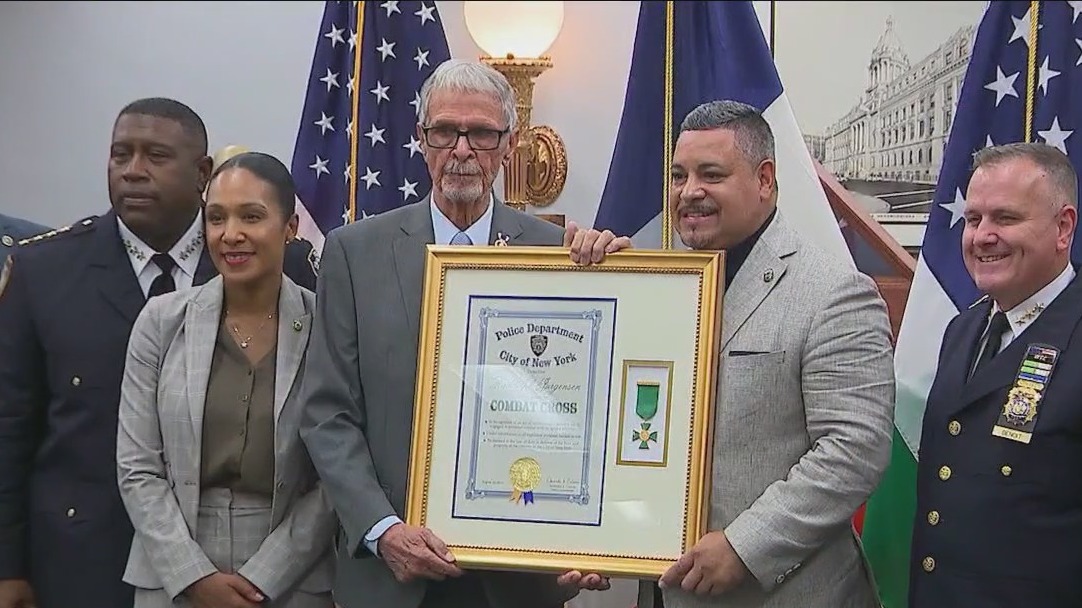 Retired NYPD Detective honored for 1968 heroism
