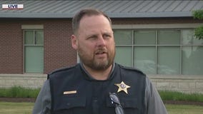 Man in custody after reportedly shooting Romeoville police officer