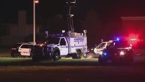 Romeoville police officer shot while investigating stolen vehicle