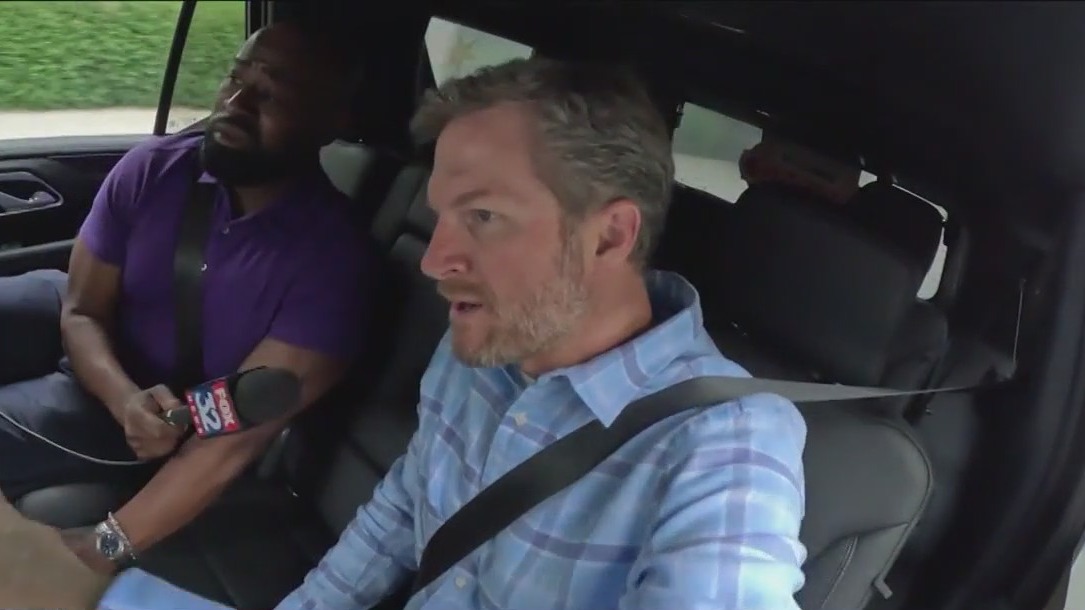 NASCAR ride-along: Drivers tour Chicago Street Race course