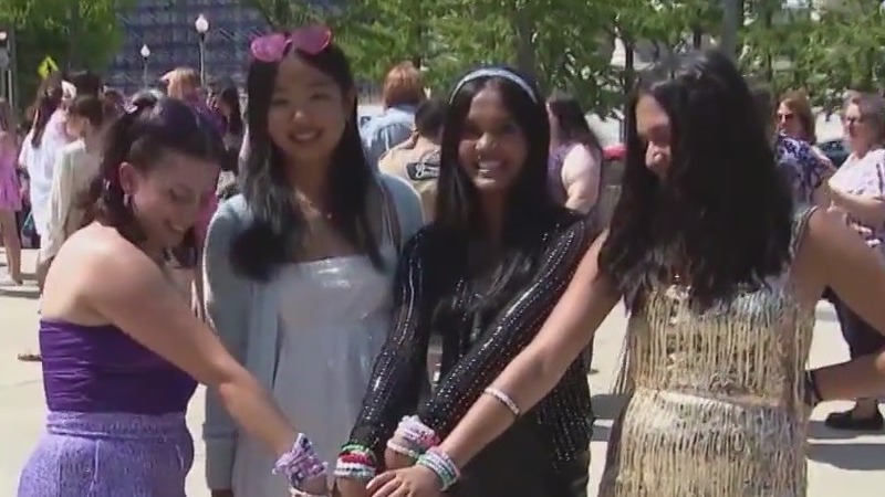 Chicago sets all-time record for hotel revenue during Taylor Swift weekend