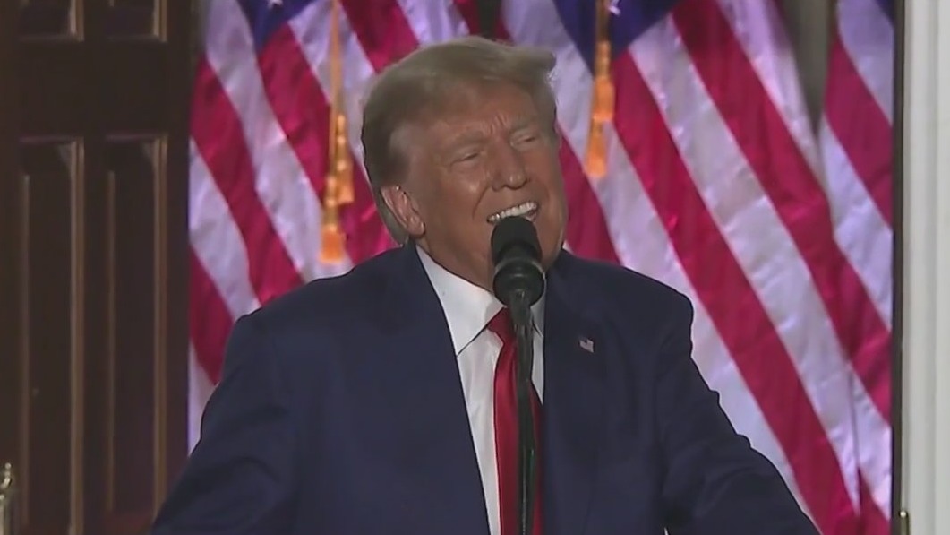 Trump hops back on campaign trail hours after first court appearance