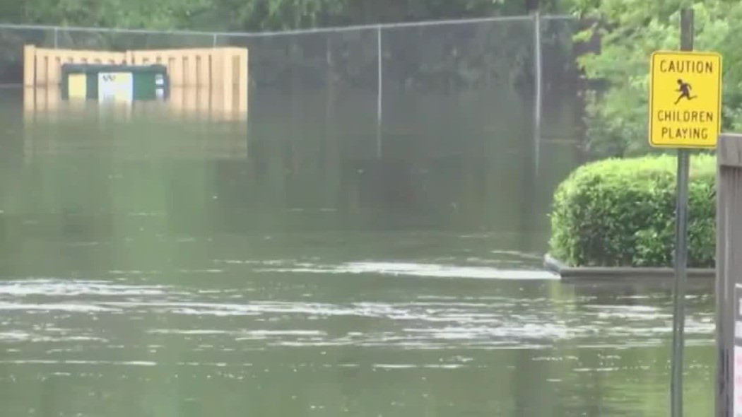 Deadly storms sweep across Plains, Southeast | FOX 32 Chicago