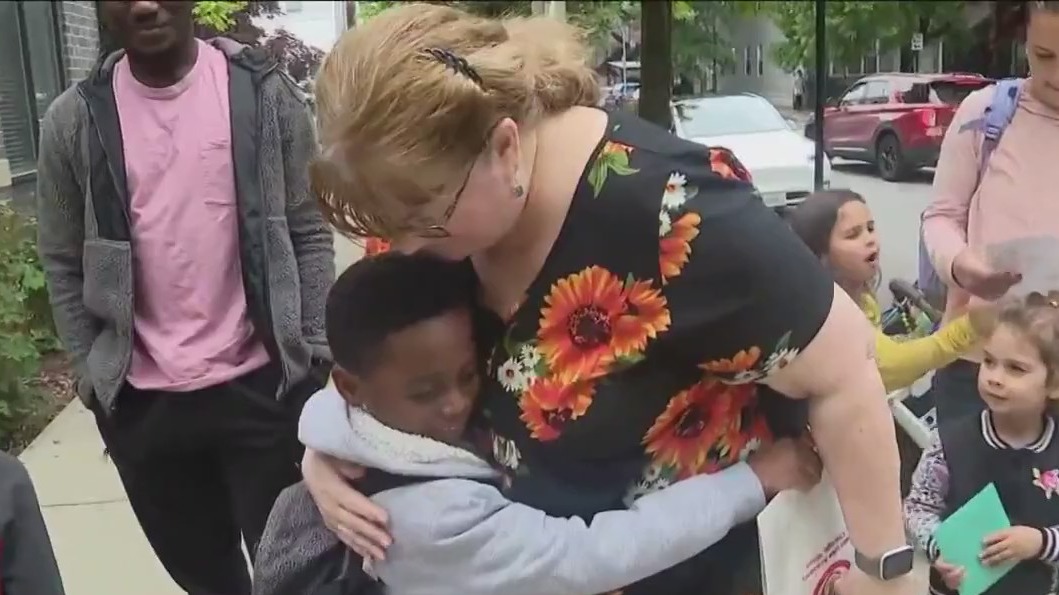 Beloved Lake View elementary school principal retiring after 41 years