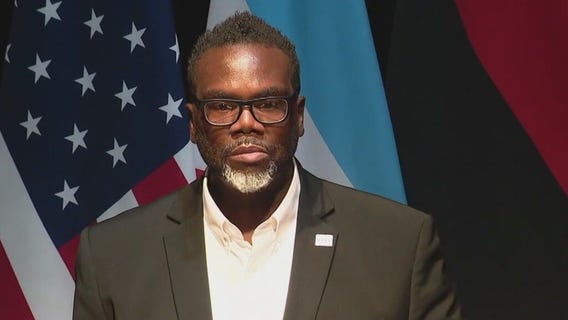 Mayor offers no quick solutions after violent weekend in Chicago: 'aware of what I've inherited'