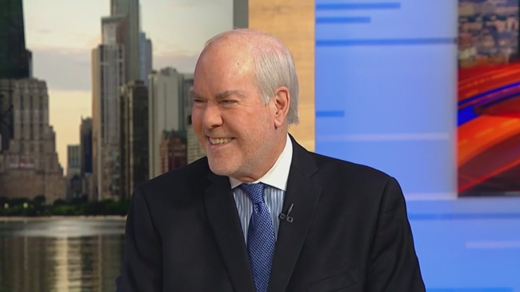 FOX 32 Political Editor Mike Flannery signs off after illustrious 50-year career