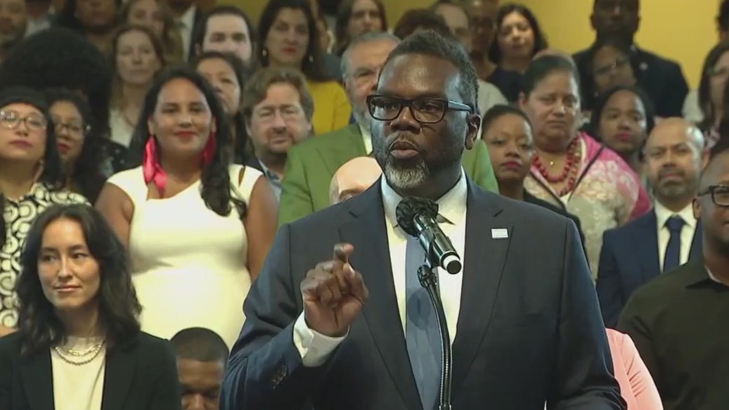 Johnson's Transition Report for Chicago's future unveiled