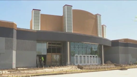 Illinois' biggest movie screen to open Tuesday