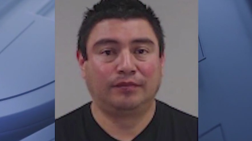 DuPage County restaurant manager faces additional charges for allegedly exposing himself to female employees