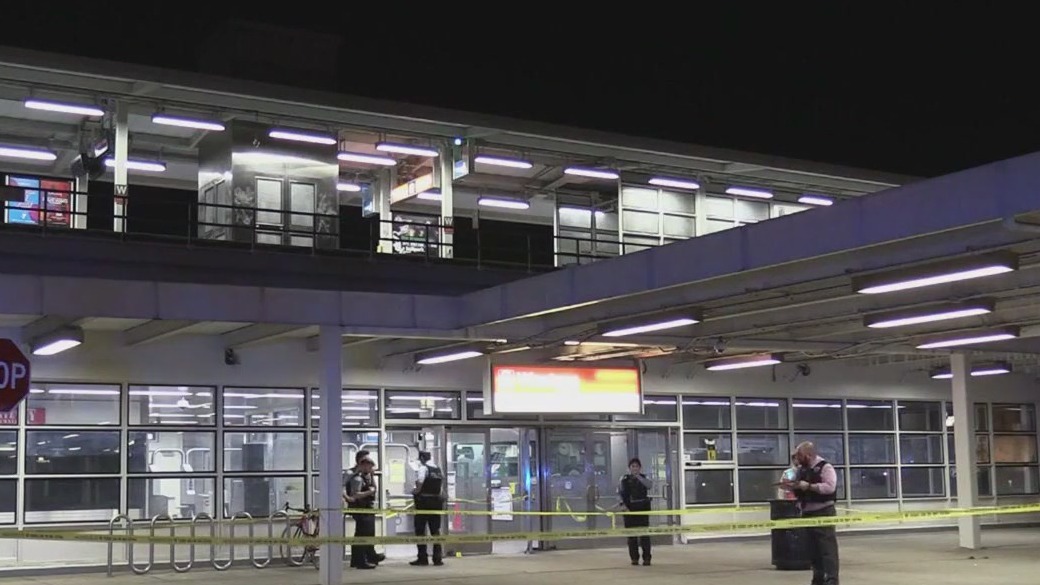 Man shot, critically wounded in CTA Orange Line shooting | FOX 32 Chicago