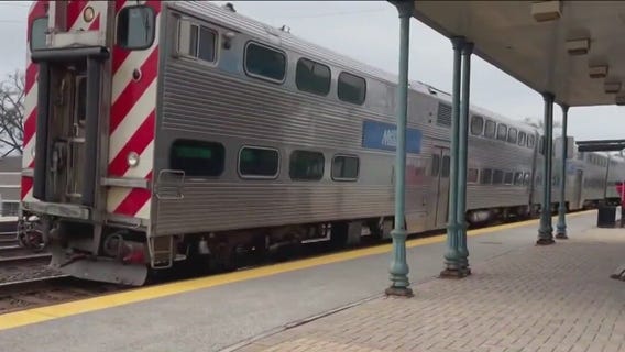 Execs working to restore commuter rail service between Chicago and Rockford