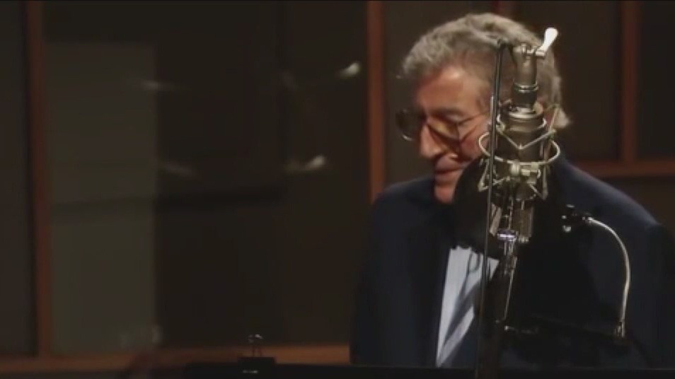 Tony Bennett dies at age 96