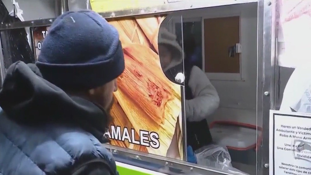 Chicago street vendors concerned for safety