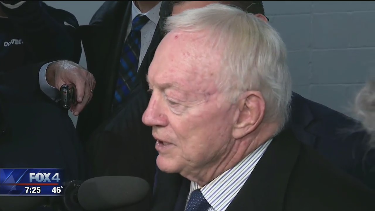 Jerry Jones criticizes coaching after loss to Patriots