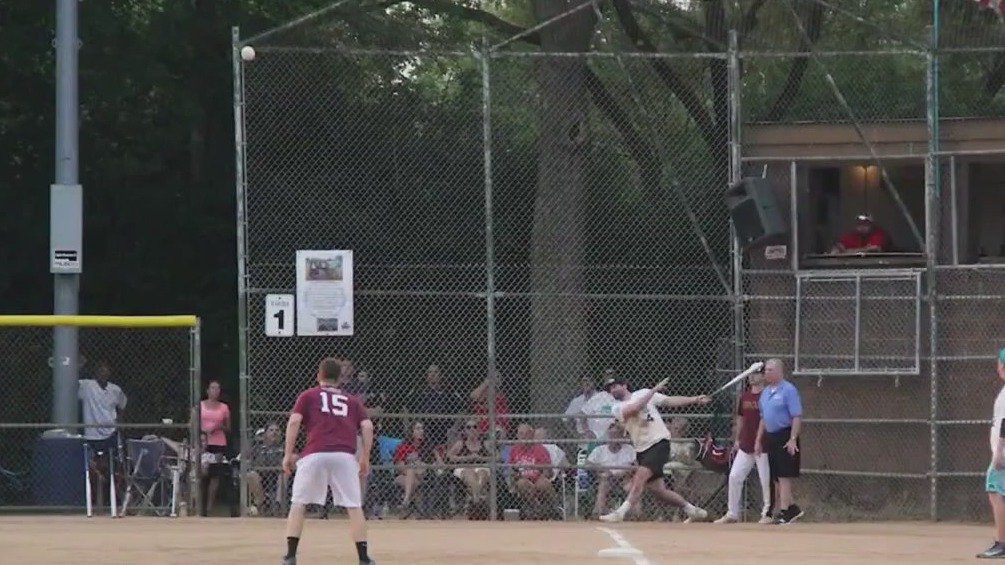 No Gloves National Softball Tournament returns to Forest Park