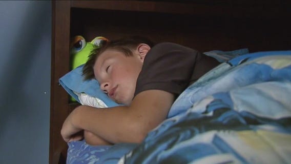 Tips for getting your kids back on sleep schedules as summer winds down