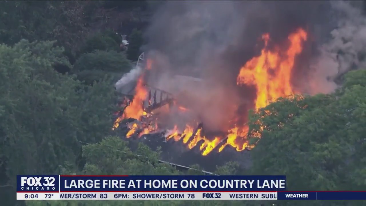 Large fire breaks out at Highland Park home