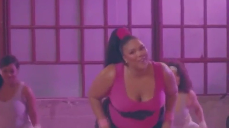 Across America: Lizzo new allegations, frog inside spinach, teen faces hate crime charges