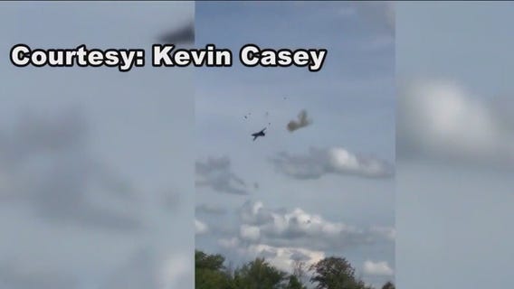 Fighter jet crashes during Michigan air show