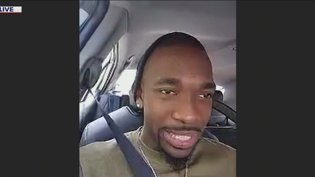 Jay Pharoah to hold special taping at The Den Theatre