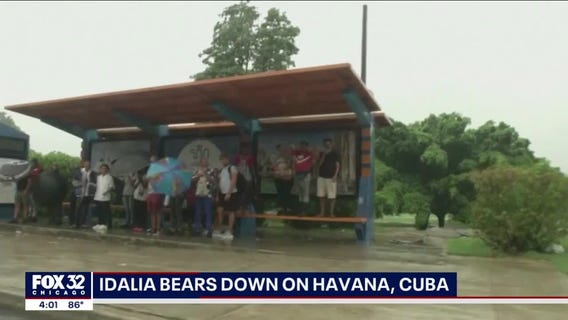 Idalia expected to make landfall soon as Florida residents race to get out