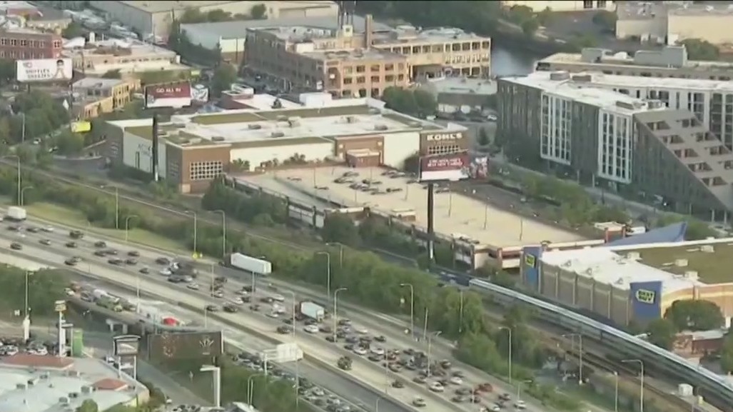 Inbound Kennedy Expressway reduced to 1 lane overnight