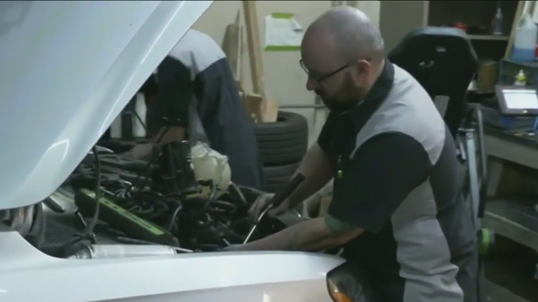 Rising insurance costs putting the squeeze on U.S. drivers