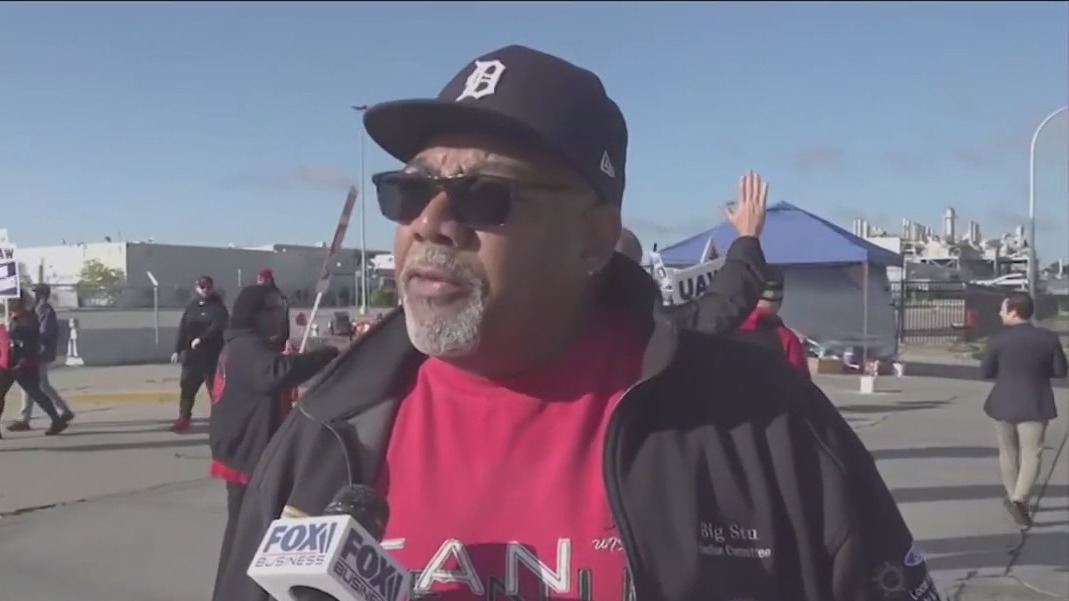 UAW threatens to expand strike amid negotiations with the Big 3