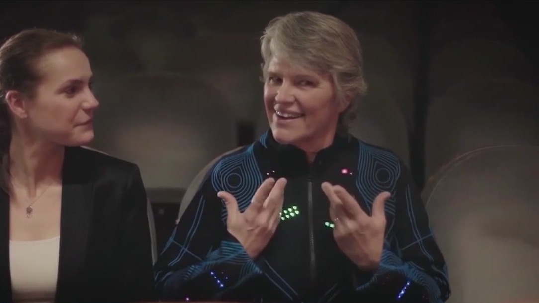 Lyric Opera of Chicago introduces 'SoundShirt' for hearing-impaired audiences