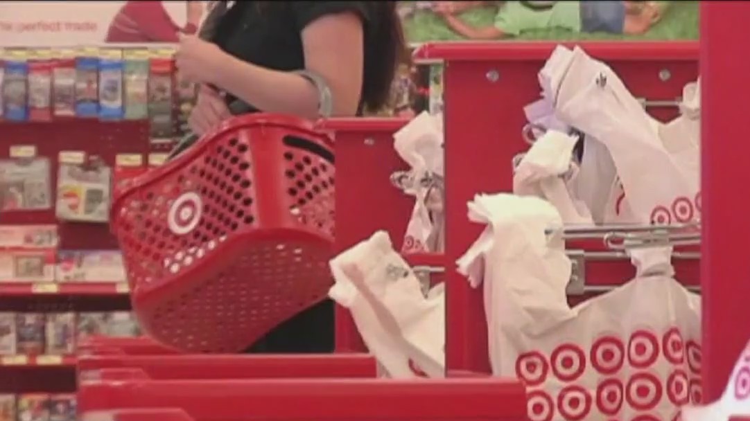 Target to hire 100,000 seasonal employees for holidays
