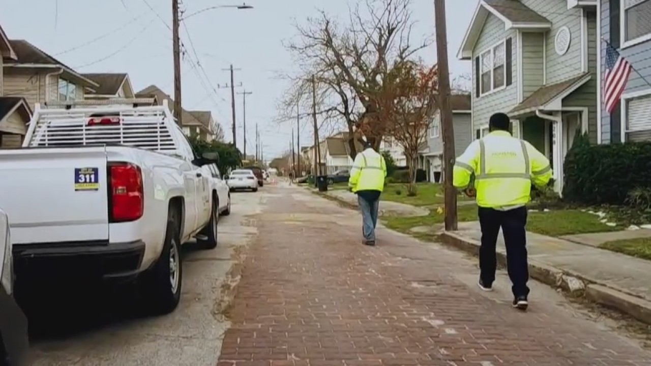 Houstonians fight to keep brick roads created by former slaves