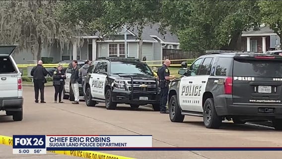 Woman, child found dead in Sugar Land home