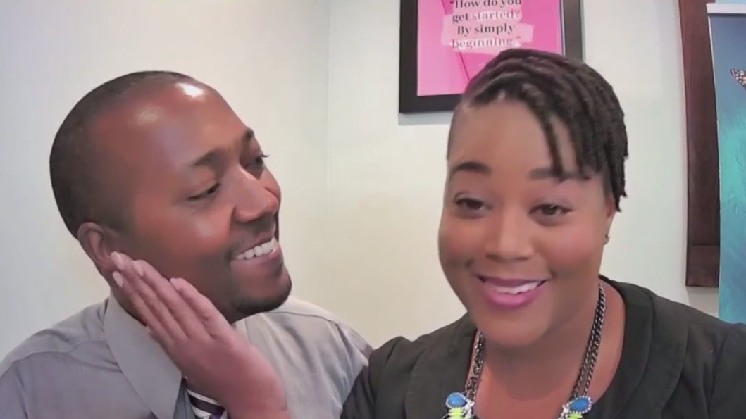 Couple to marry at 'Weddings at Wrigley' before bride runs Chicago Marathon