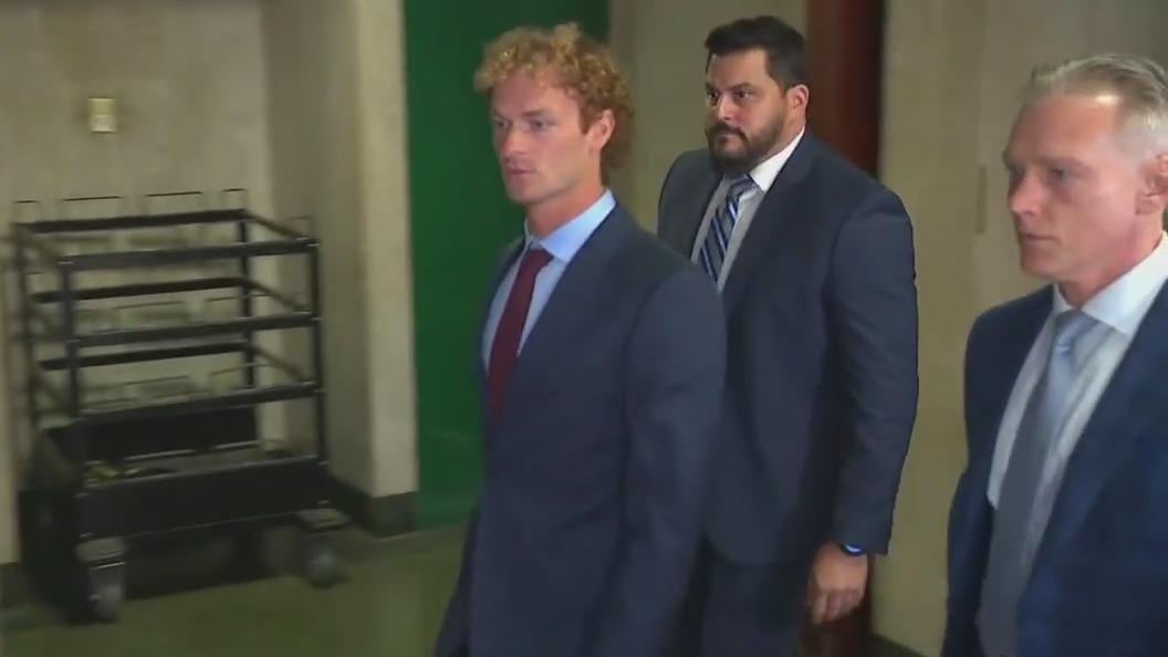 Jury selection underway in subway chokehold trial