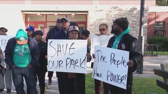 Galewood residents near Amundsen Park challenge plans in court to convert fieldhouse into migrant shelter