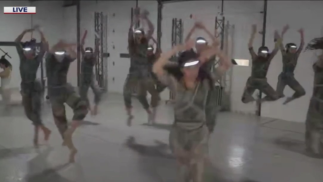 Ballet 5:8 brings brilliant poise and grace to The Athenaeum Center