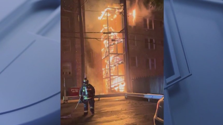 Oak Park fire leaves woman critically injured, displaces 11 residents