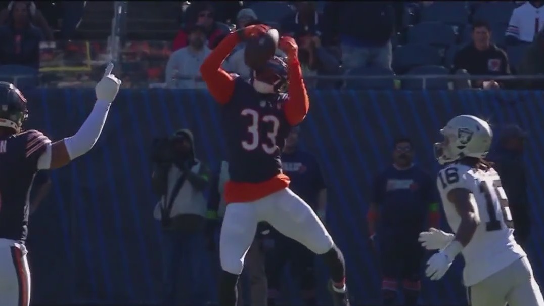 Bears lock down Raiders for second win of the season