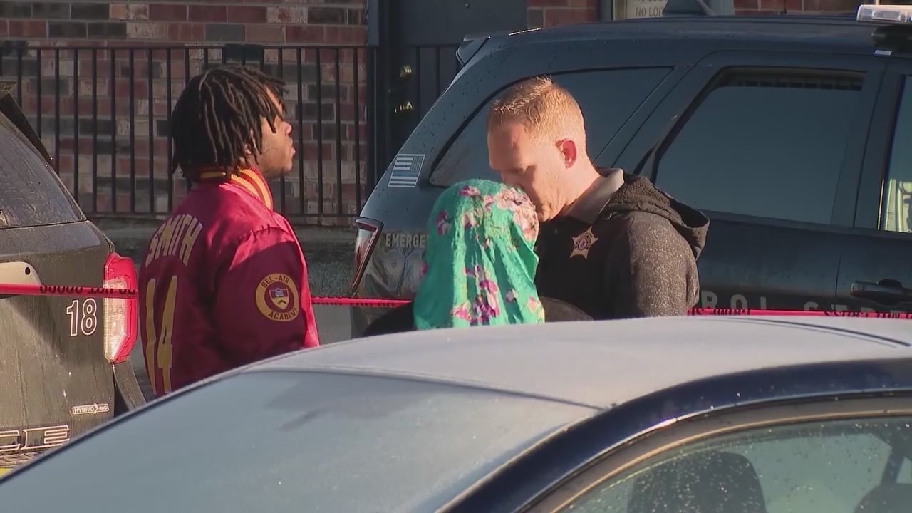 Carol Stream police sued over fatal shooting