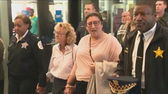 Chicago police, relatives show support for slain Officer Ella French during murder trial