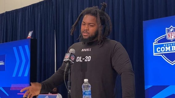 Illinois defensive lineman Johnny Newton talks recovering from surgery and more at the NFL Combine