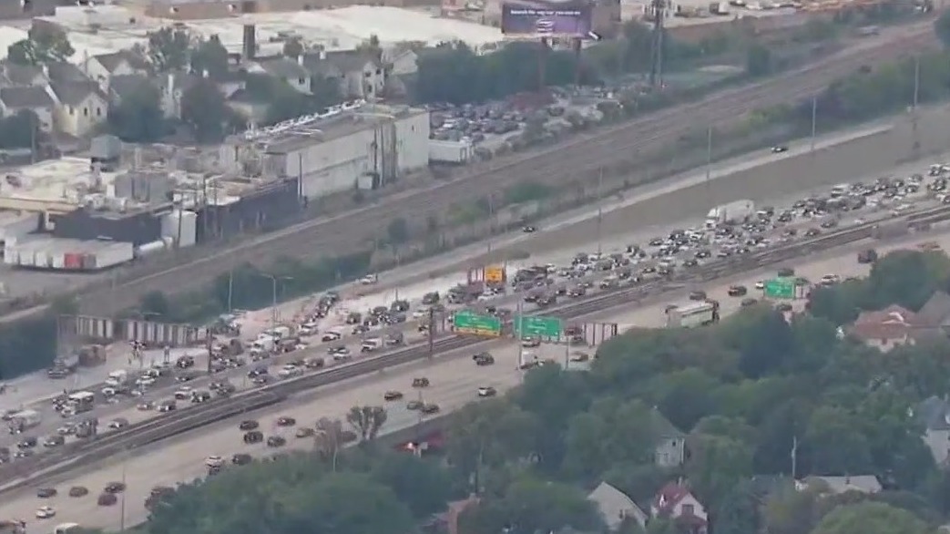 Construction on Kennedy Expressway to restart Monday