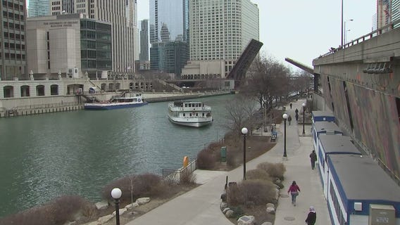 Chicago Architecture Center river cruise to start early for St. Patrick's Day