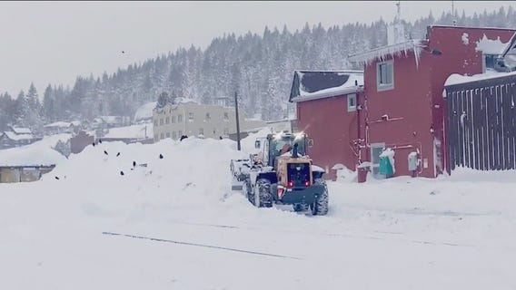 California hit by blizzard